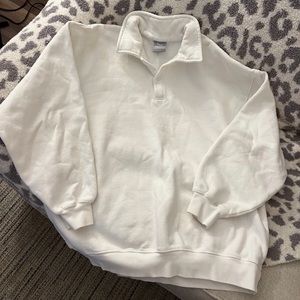 Aritzia tna cozy boyfriend sweatshirt polo small